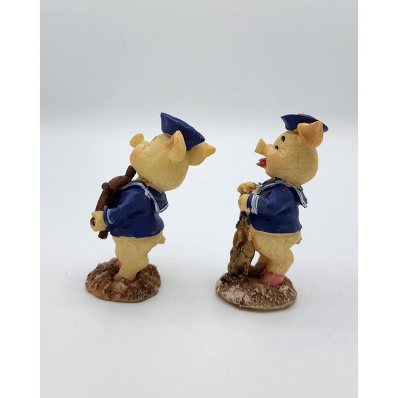 Sailor Pig figurines with anchor, helm. LOT OF 2 Resin 2.5in tall. Vintage Farm - Picture 4 of 13